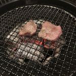 高級個室焼肉LAMP - 上タン塩 980円