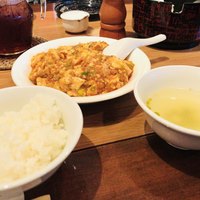 個室中華 頤和園 溜池山王店 - 