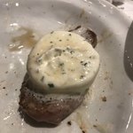 北海道ジンギスカン 蝦夷屋 - ロースにバター溶かすと最高