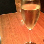 カッフェ・クラシカ - アスティの甘いスプマンテ５００円也