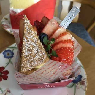 手作りケーキの店 CHERIR
