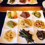 杉の家 - 夕食のメインは山菜や野菜の煮物