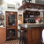 ルグドゥノム ブション リヨネ - バーとワインセラー