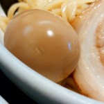 一合舎 - 【2018.5.6(日)】超重厚魚介つけめん(並盛・250g)1,100円の味玉
