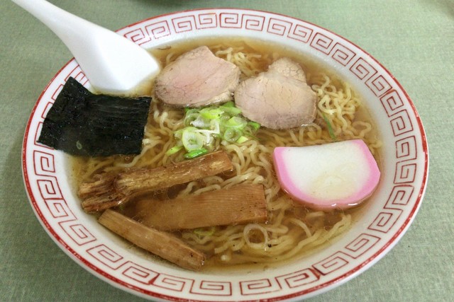 ゑびす食堂 &ndash; 八郎潟の家庭的食堂で味わう秋田の郷土料理