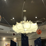 パティシエ エス コヤマ - 店内 照明