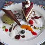 シュバルツバルト - シュバルツバルダーキルッシュトルテ（土日限定）