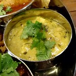 ビートイート - 豆腐とインゲンのカレー