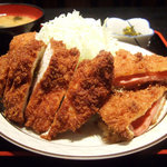 西麻布 三河屋 - ミックス(950円)※ハムかつ1枚、チキンかつ1枚、コロッケ1個