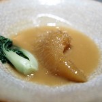 茶禅華 - 紅焼魚翅（ふかひれ白湯煮込み）