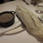 フィオッキ - 仔羊の藁包みロースト