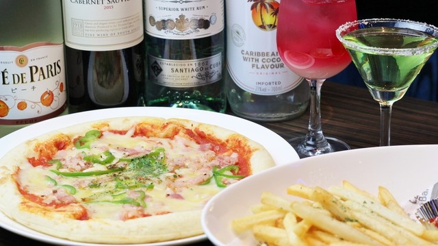 bar moon walk Higashishinsaibashiten photo 3