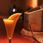 バー ル・サロン - マンゴーのカクテル