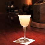 バー ル・サロン - グレープフルーツのカクテル