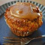 くるみモカマフィン。
          これ、くるみがたくさん入ってて、すごく美味しいです。
          