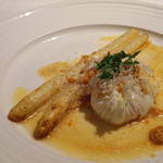 リストランテ ラストリカート - 温製前菜　フランス産ホワイトアスパラガスのロースト