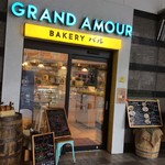 Grand Amour - 