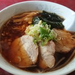 Nakayamaya - ラーメン チャシュ (750円)