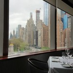 Porter House New York - 窓からはセントラルパークが