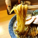 中華そば 多賀野 - 麺リフト