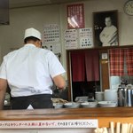 支那そばや - 佐野実が見てる