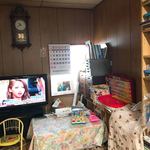 須崎食料品店 - 途中、明らか人の家みたいなエリアを通りますw