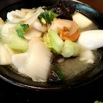 四川料理 熊猫 - 海鮮湯麺