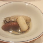 鮨 竜介 - 牡蠣酒蒸し