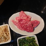 炭火焼肉たけい