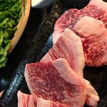 炭火焼肉たけい