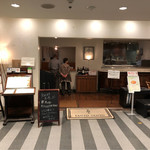 タント・タント　 - タントタント入り口付近