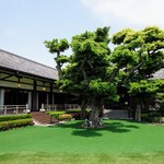 Meiji Kinenkan - 庭園