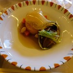 煮物「かぼちゃ饅頭　あわび土佐煮　紅タピオカ　水菜　被せ蕪　扇糝薯」