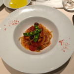 タント・タント　 - 桜海老とスナップエンドウのトマトソーススパゲッティ