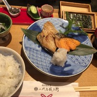 銀座米料亭 八代目儀兵衛 - 