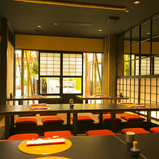 A stylish interior that exudes Japanese beauty. reserved available for groups◎