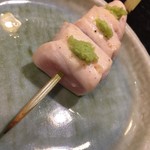 炭火焼鳥あずま - レアな仕上がりなので早めにいただきましょう～