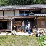 まめ家 - 入り口