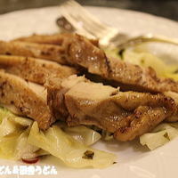 後楽園飯店 - 鶏もも肉の烏龍茶蒸し