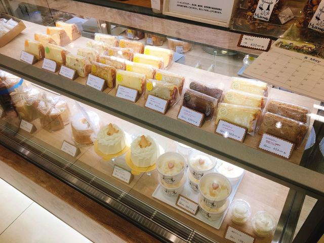 閉店 シフォンケーキ ムムス 京王百貨店 新宿店 新宿 ケーキ 食べログ