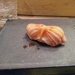 すし処 みや古分店 - 赤貝