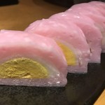 おでん酒BAR イッポ - 夕月という玉子入りかまぼこ