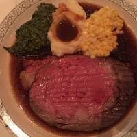 ロウリーズ・ザ・プライムリブ 恵比寿ガーデンプレイス店 - 
