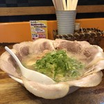 銀麺 - 塩とんこつ叉焼麺