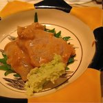 くろぎ - 胡麻ダレで和えた鯛の切り身