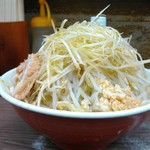 ラーメン二郎 - いつもの高さ