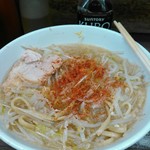 ラーメン二郎 - 味変の一味