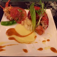 メインダイニングルーム 三笠 - 伊勢海老 アメリケーヌ&シャンパンソー