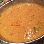 グルガオン - 本日は中辛のにんじん、いんげん、カリフラワーのカレーをチョイス。