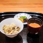 天満橋 藤かわ - きのこの土鍋ご飯